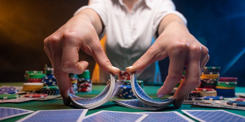 Mẹo chơi bài Phỏm chuẩn